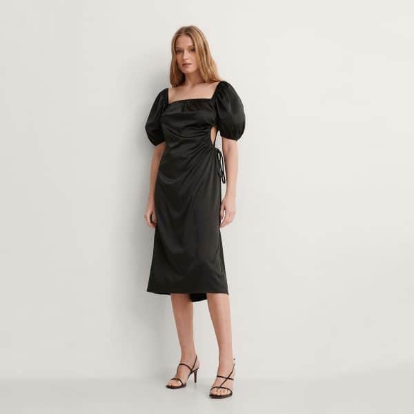 NA-KD - Puff cut out dress - Kjoler til hende - Sort - 38