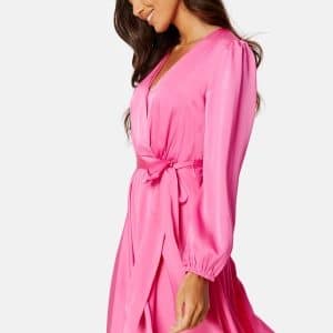 FOREVER NEW Marilyn Satin Wrap Midi Dress Cosmo Pink 40